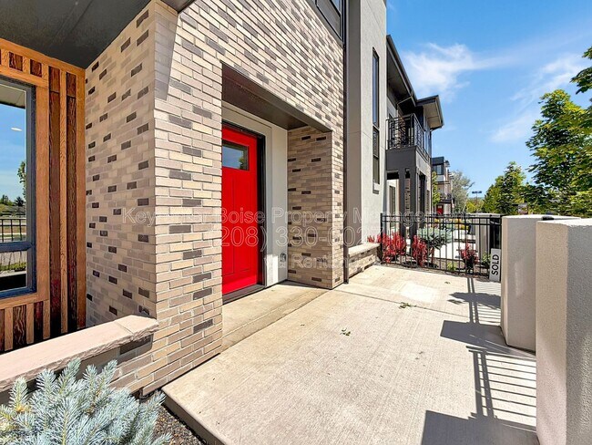 Foto del edificio - 373 E Lombard Ln