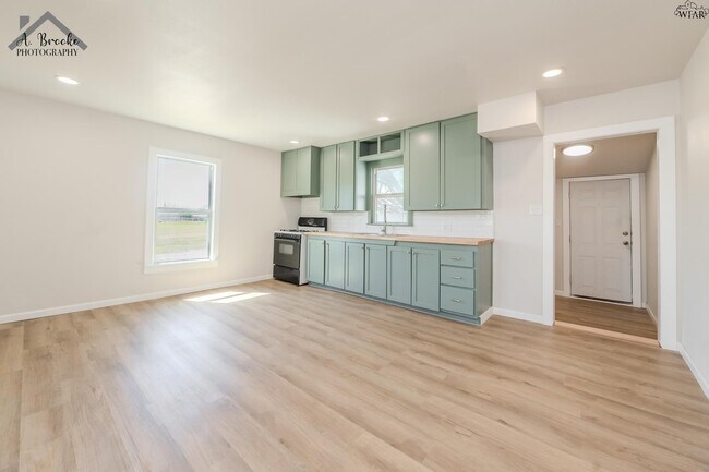 Foto del edificio - 415 N Oak St