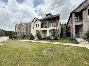 Building Photo - 732 Patriot Ln