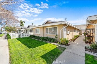 Building Photo - 5932 Santa Barbara Ave