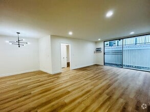 Building Photo - vet182