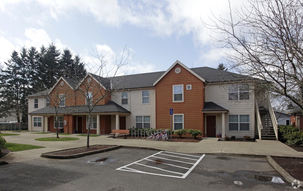 Primary Photo - Jose Arciga Apartments