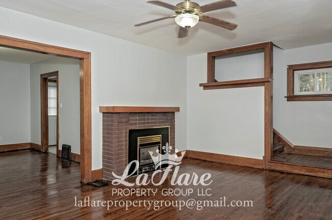 Building Photo - 2712 106th St