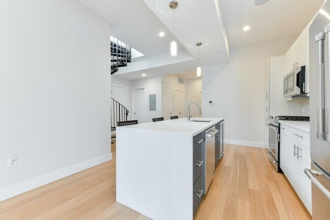 Foto del edificio - 488 Dorchester Ave
