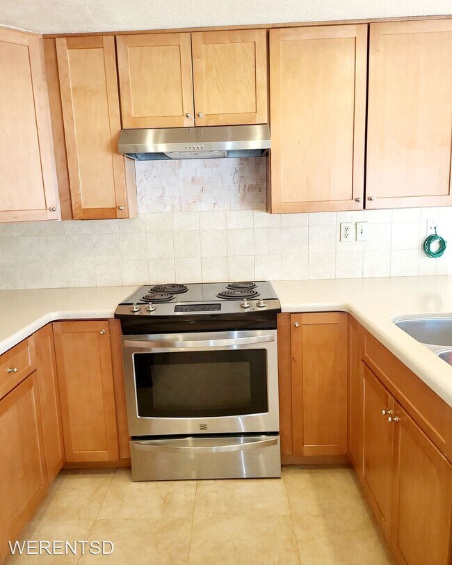 Building Photo - 3 br, 2.5 bath House - 10935 Avenida De Lo...