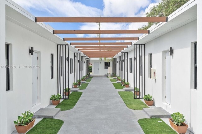 Foto del edificio - 1946 Pierce St