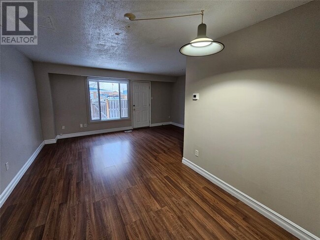 Building Photo - 215 Trudeau Dr