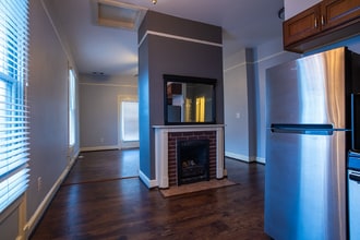 Building Photo - 789 Lake Ave NE