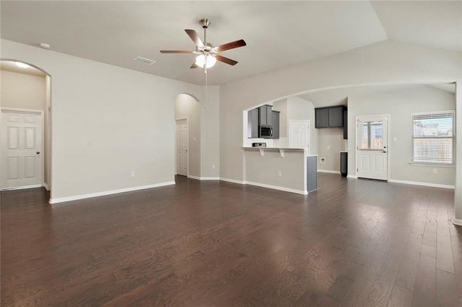 Building Photo - 1101 Goldilocks Ln