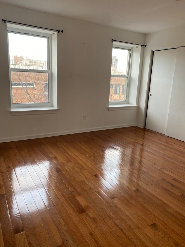 Foto del edificio - 740 South St