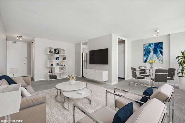 Foto del edificio - 4800 S Chicago Beach Dr