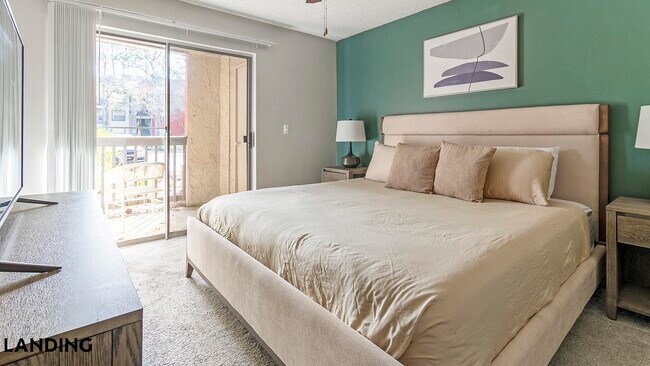 Foto del edificio - 10263 Whispering Forest Dr