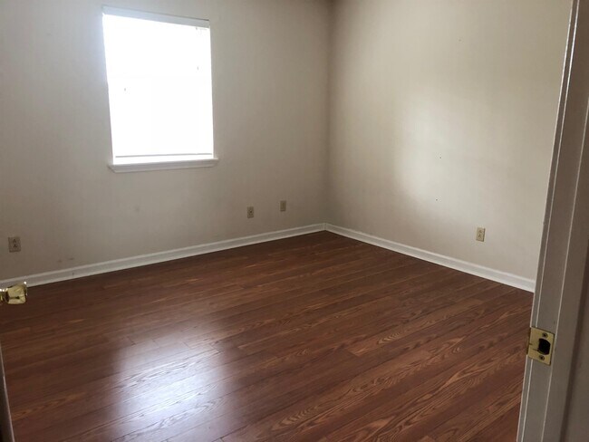 Building Photo - 114 Goodner Ln