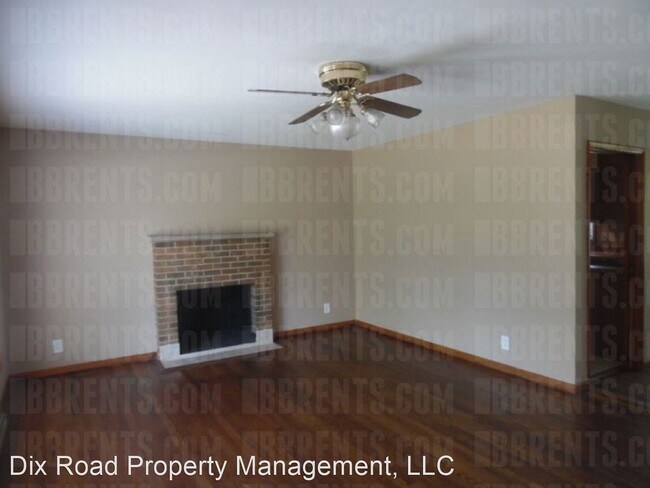 Building Photo - 3 br, 1 bath House - 456 Symmes Road,
