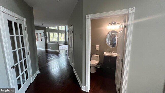 Foto del edificio - 15536 Mellon Ct