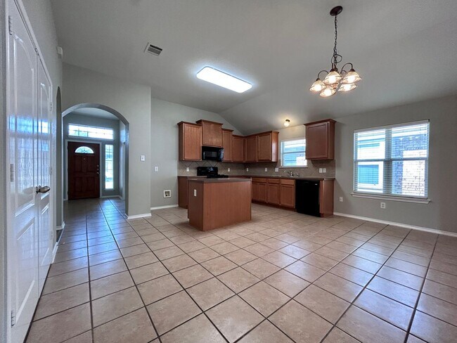 Building Photo - 2037 Rachel Lane 78664 | 3 Bed 2 Bath 2 Ca...