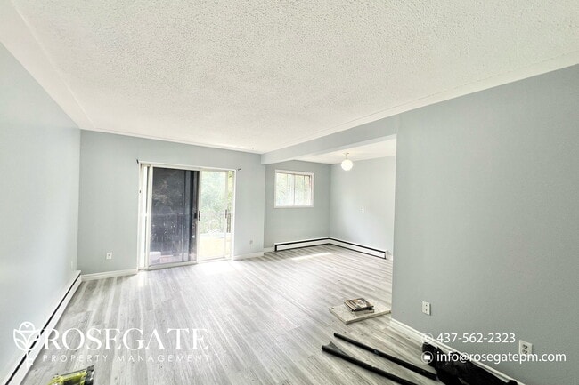 Building Photo - Newly Renovated 3-Bedroom Apartment in Kit...