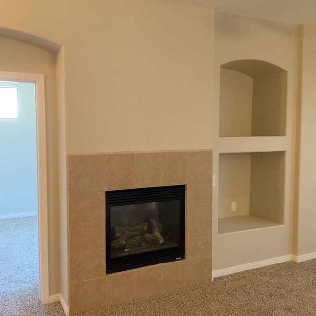 Building Photo - 3131 E Legacy Dr