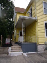 Building Photo - 14 S Franklin St