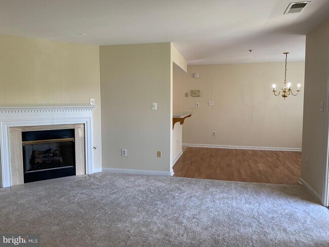 Building Photo - 9111 Gracious End Ct