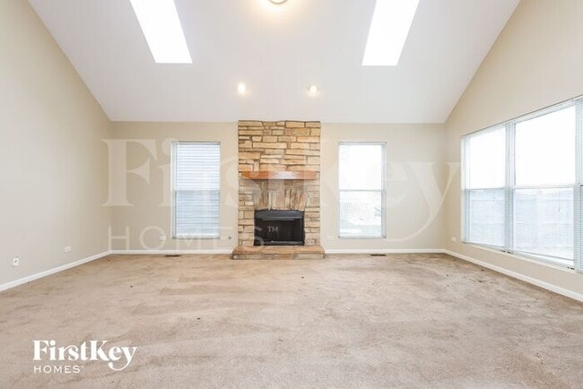Building Photo - 454 Bluebird Dr