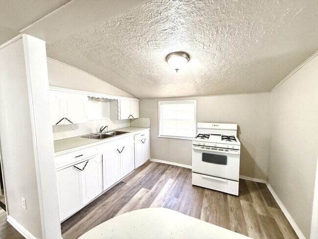 Foto del edificio - 422 D St SE