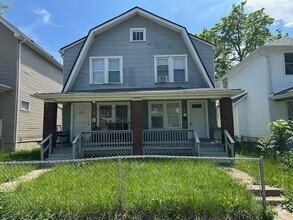 Building Photo - 1085 E 16th Ave