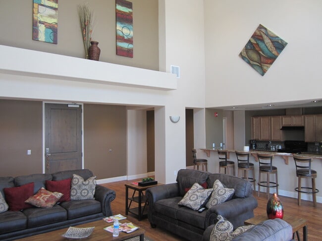 Building Photo - Palmer Villas Apartments