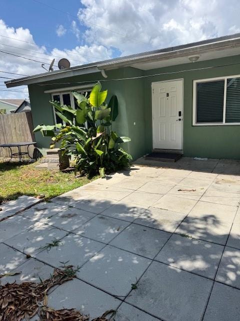 Foto principal - 1050 SW 30th St