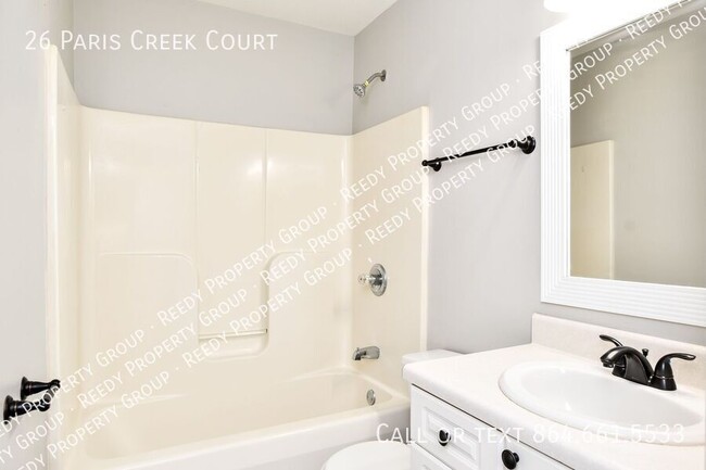 Foto del edificio - 26 Paris Creek Ct