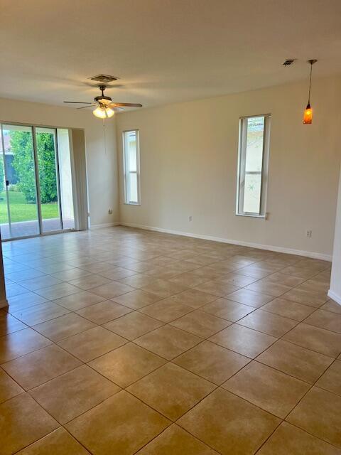Foto del edificio - 9642 SW Lindale Trace Blvd