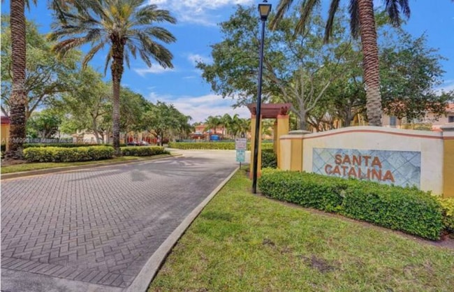 Building Photo - 1212 Santa Catalina Ln