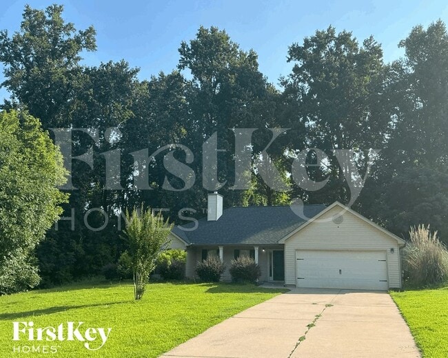 Building Photo - 1553 Shoal Creek Dr
