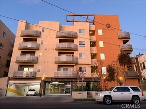 Building Photo - 2311 W 10th St