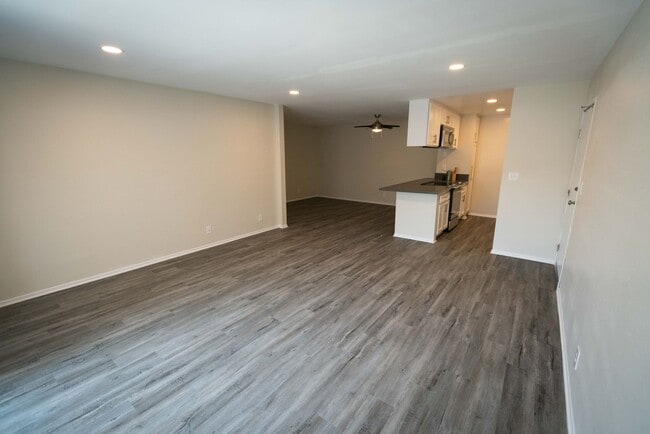 Foto del interior - 2039 North Las Palmas Ave