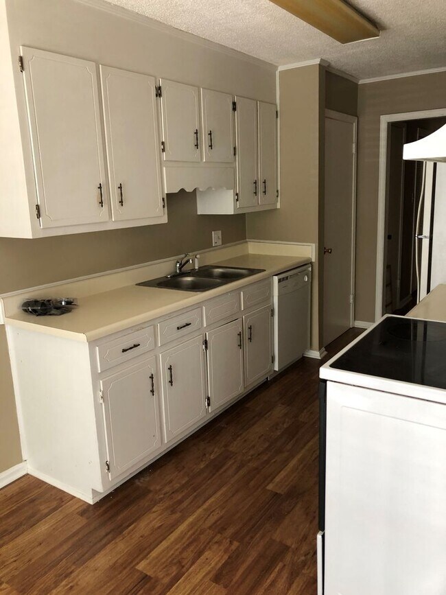 Foto del edificio - 307 BLUE WAVE PROPERTIES, LLC