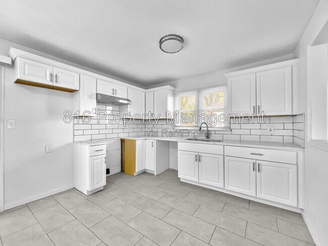 Foto del edificio - 16007 East 35th St S