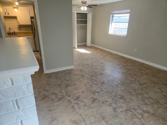 Building Photo - 3708-3714 Stefano Street