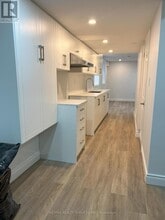 Building Photo - 920 Tartan Ct