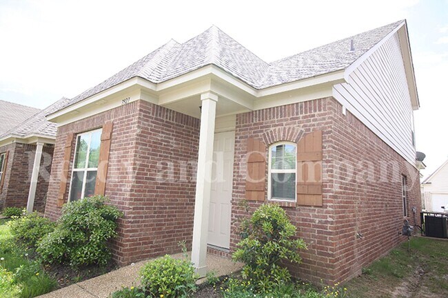Building Photo - 7927 Bay Meadow Cir S