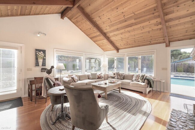 Building Photo - 3 br, 2.5 bath House - 3799 Carmel Valley ...