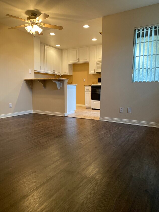 Foto principal - 1474 S Highland Ave