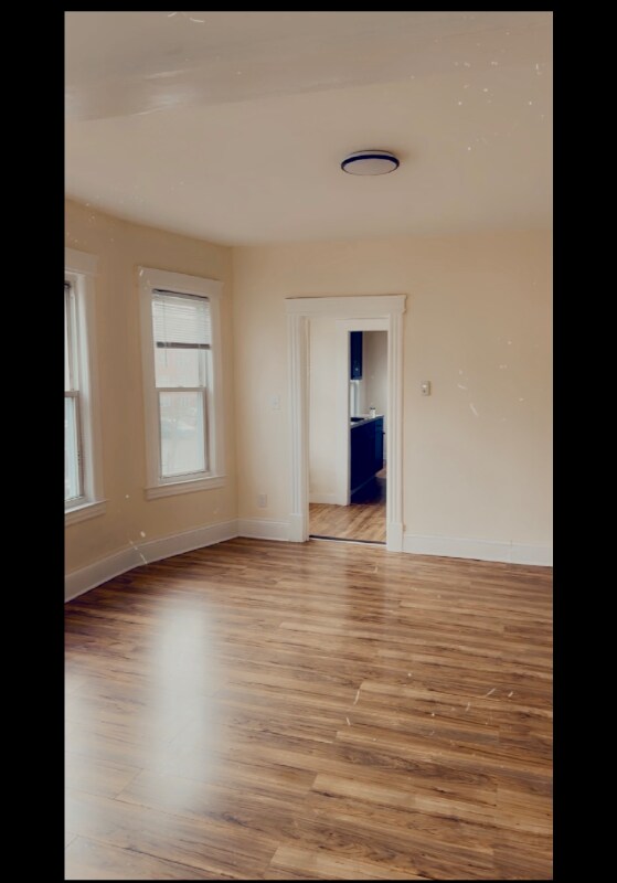 Building Photo - 463 Hillside Ave