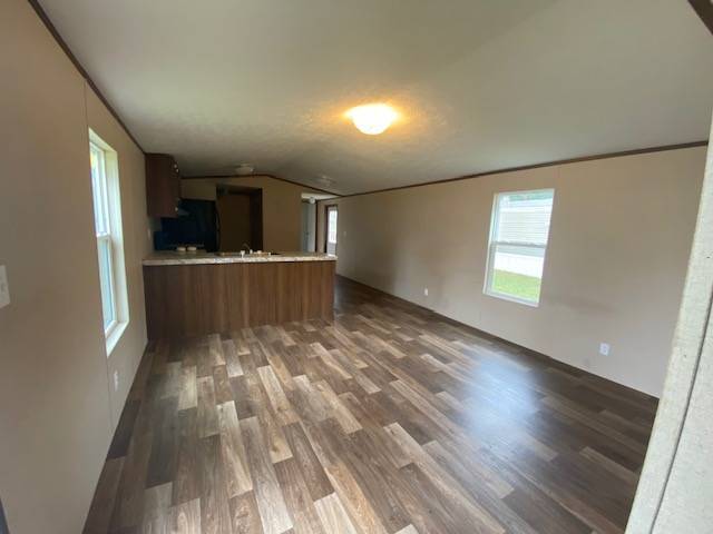 Foto del edificio - 1037 Victoria St