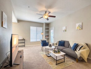 Building Photo - 14201 N 70th Way