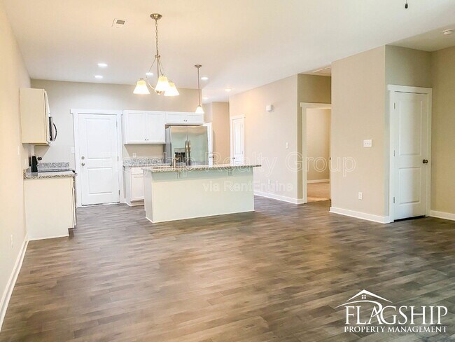 Building Photo - 1503 S Taylor St