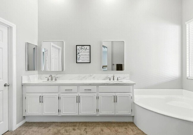 Foto del edificio - 46076 Via La Colorada