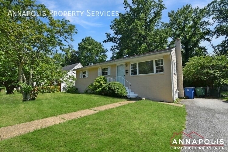 Foto principal - 747 Warren Dr