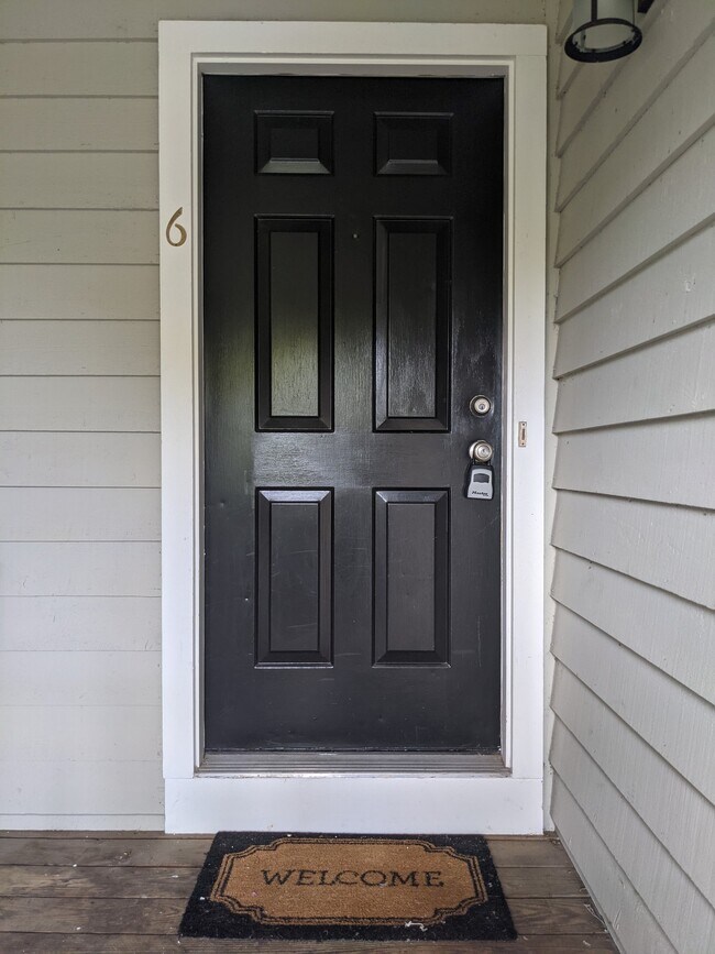 Foto del edificio - 3204 Selwyn Farms Ln