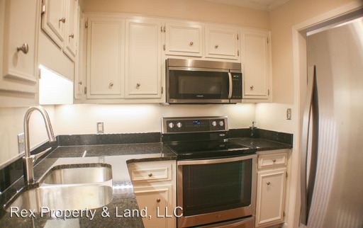 Building Photo - 827 Milledge Rd